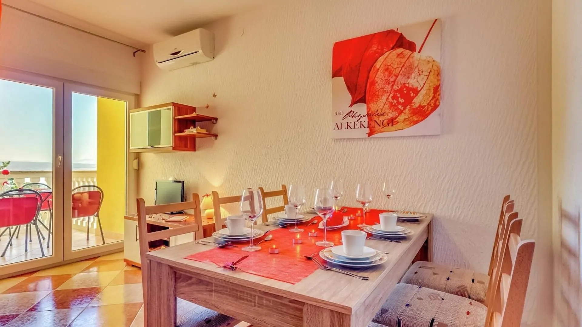 Serene Apartment In Dramalj With Jacuzzi